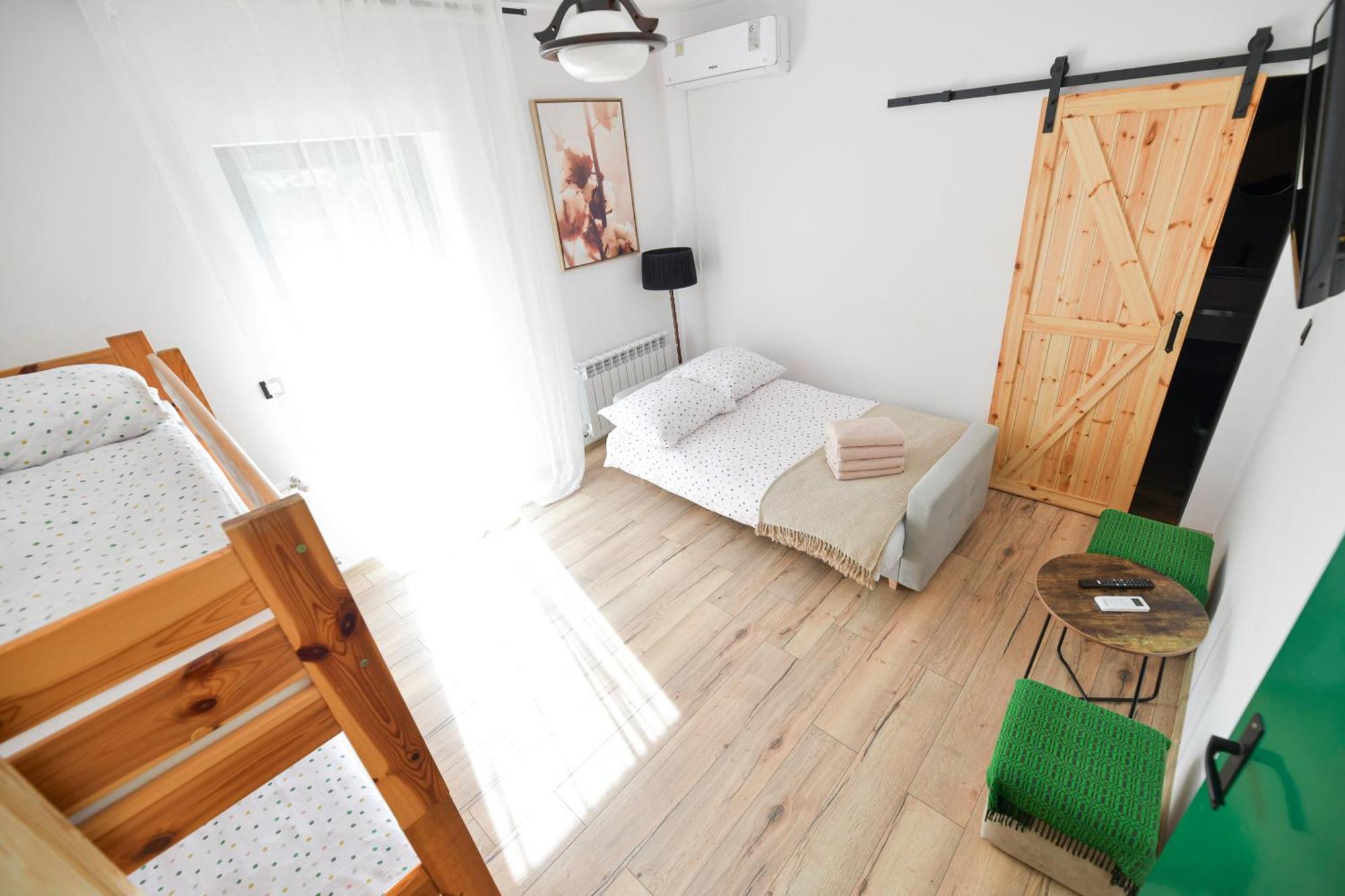 Mietowe Zacisze Zator Homestay Laskowa (Oswiecim)
